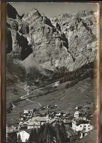 Leukerbad Panorama Leukerbad mit Blick zum Gemmipass