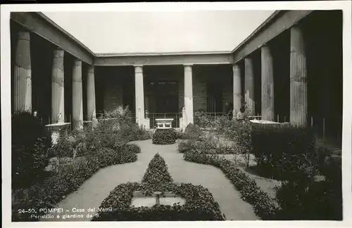 Pompei Casa dei Vettii Peristilio e giardino