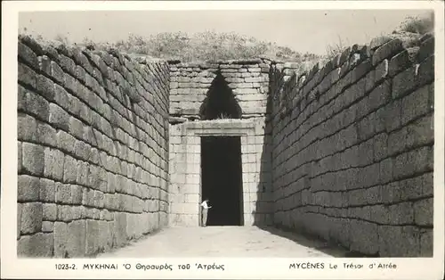 Mycenes Mykene Le Tresor d Atree Ruine antike Staetten Kat. Griechenland