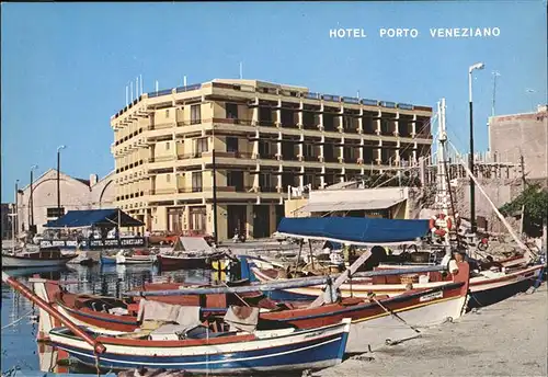 Canea Chania Griechenland Hotel Porto Veneziano Fischerboot Hafen