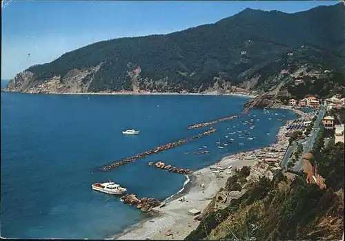 Moneglia Liguria Panoramica della spiaggia Strand