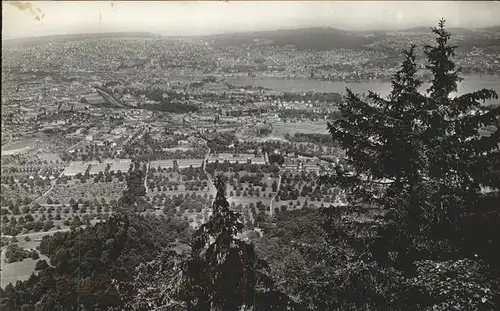 Zuerich Blick auf die Stadt / Zuerich /Bz. Zuerich City