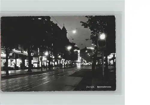 Zuerich Bahnhofstrasse bei Nacht / Zuerich /Bz. Zuerich City