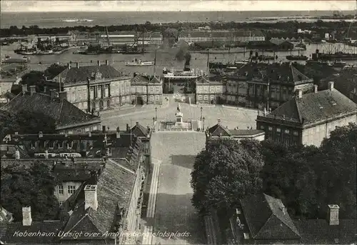 Kobenhavn Udsigt over Amalienborg Slotsplads Kat. 