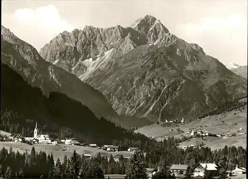 Kleinwalsertal Blick auf RiezlernHirschegg u.Mittelberg Kat. Oesterreich