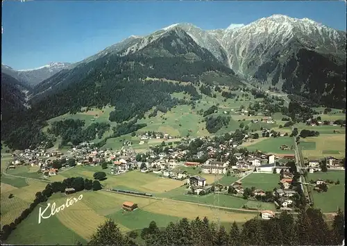 Klosters GR Fliegeraufnahme Gaeuggeli  und Mura Quartier Schlappin Aelpelti Kat. Klosters