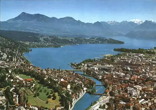 Luzern LU Fliegeraufnahme Stadt Vierwaldstaettersee Rigi Alpen / Luzern /Bz. Luzern City