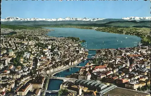 Zuerich Fliegeraufnahme Stadt Limmat Bruecken See Alpen / Zuerich /Bz. Zuerich City