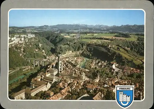 Fribourg FR Vue aerienne Cathedrale Pont Wappen Alpenpanorama Kat. Fribourg FR