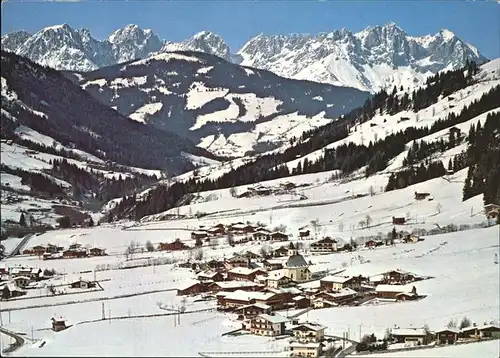 Aschau Tirol Panorama gegen Wilden Kaiser Wintersportplatz Kat. Kirchberg Kitzbuehler Alpen