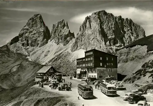 Passo Sella mit Albergo Maria Flora Kat. Italien