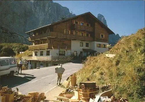 Passo Gardena Dolomiten Passh?he mit Berghaus