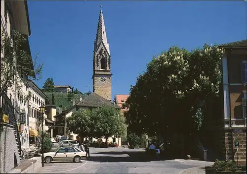 Tramin Weinstrasse Ortsansicht mit Kirche Suedtiroler Weinstrasse Strada del Vino / Termeno sulla strada del vino /Bolzano