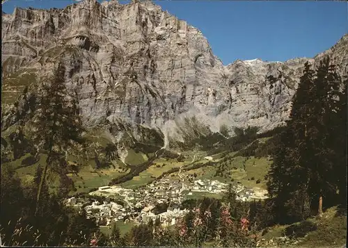 Leukerbad Panorama mit Daubenhornmassiv