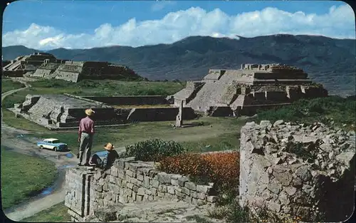 Monte Alban Oaxaca Zona Arqueologica Ruinen praehistorische Stadt Zapoteken