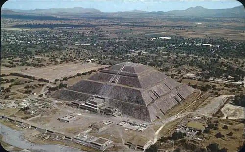 Teotihuacan Vista aerea Piramide del Sol Pyramide Ruine praehistorische Stadt Kat. Mexiko