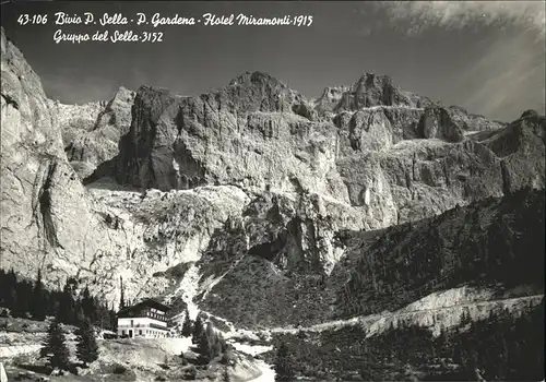 Wolkenstein Groeden Berghotel Miramonti Passo Gardena Gruppo del Sella Dolomiti Kat. Groeden Tirol