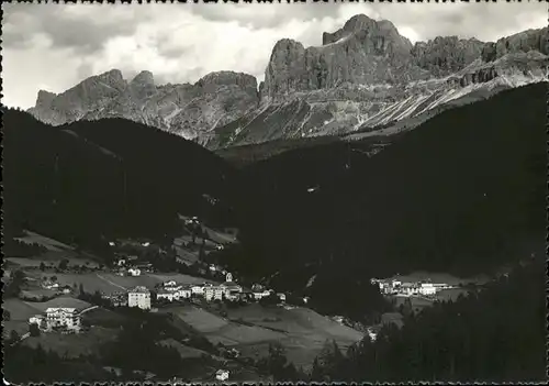 Welschnofen Suedtirol Veduta panoramica Strada delle Dolomiti Dolomitenstrasse Kat. 