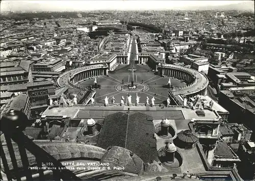 Rom Roma Citta del Vaticano Veduta della Cupola di San Pietro Vatikanstadt /  /Rom