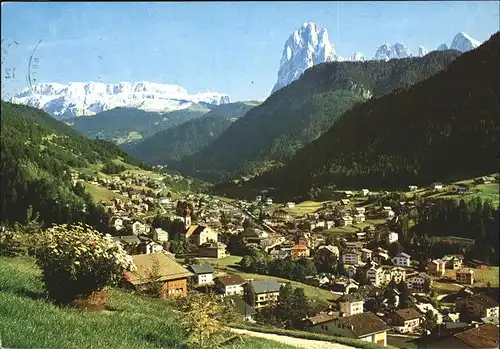 St Ulrich Groeden Tirol gegen Sella und Langkofel Gruppe Kat. Salten Schlern