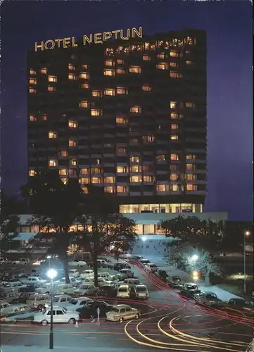 Rostock Warnemuende Hotel Neptun bei Nacht Kat. Rostock