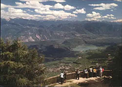 Kalterer See Suedtirol Blick vom Penegal / Kaltern an der Weinstrasse /Bolzano