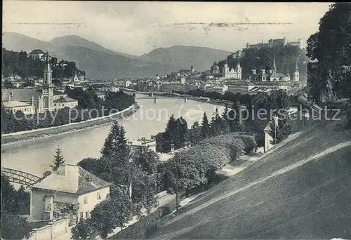 Salzburg Oesterreich Blick vom Muelln / Salzburg /Salzburg und Umgebung