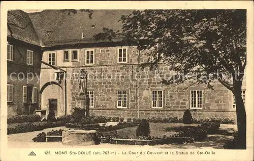 St Odilienberg Mont Ste Odile La Cour du Couvent et la Statue de Ste Odile Kat. Rhinau