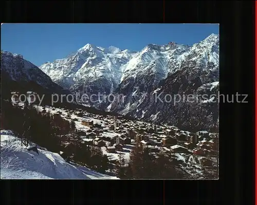 Graechen VS Gesamtansicht Wintersportplatz mit Weisshorn Bishorn Barrhoerner Walliser Alpen Kat. Graechen