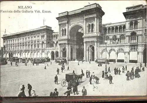 Milano Facciata della Galleria Vitt.Eman Kat. Italien