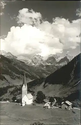 Mittelberg Kleinwalsertal Panorama mit Schafalpk?pf Kirche Allg?uer Alpen