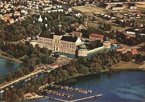 Vadstena Airview of Vadstena Castle Hafen Schiffe