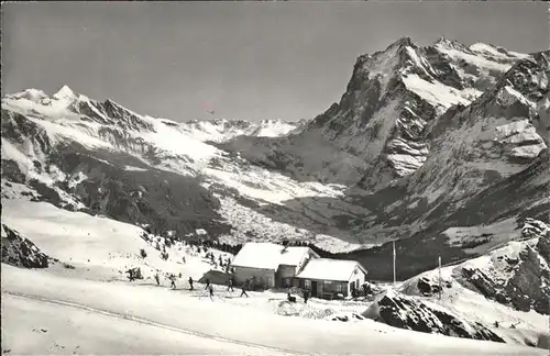 Grindelwald Kleine Scheidegg Bergrestaurant Rotstoeckli Wetterhorn Berner Alpen Wintersportplatz Kat. Grindelwald