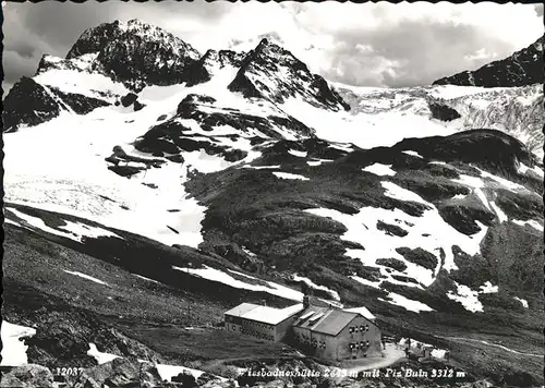 Partenen Vorarlberg Wiesbadener Huette mit Piz Buin Silvretta Gletscher Kat. Gaschurn