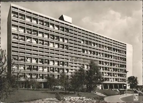 Charlottenburg Corbusier Hochhaus  / Berlin /Berlin Stadtkreis