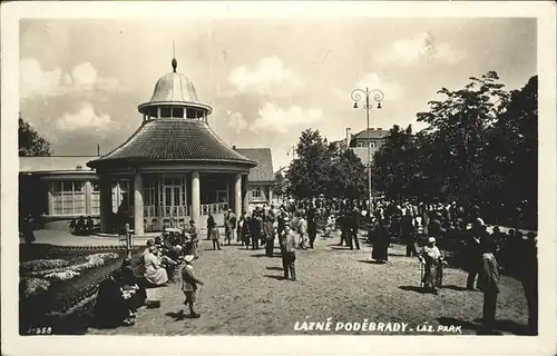 Lazne Podebrady Laz. Park / Tschechische Republik /