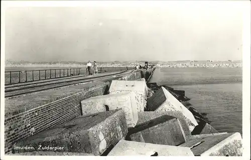 Ijmuiden Zuiderpier / Niederlande /