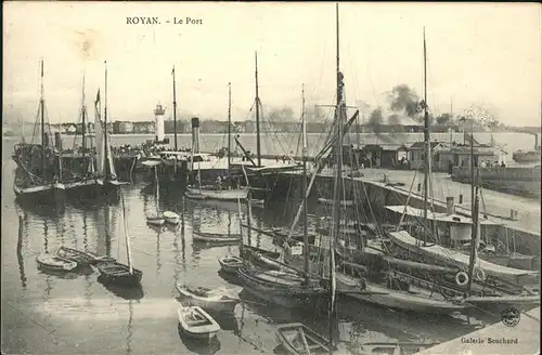 Royan Charente-Maritime Le Port / Poitiers-Charentes /Arrond. de Poitiers
