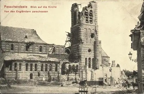 Passchendaele Westflandern Kirche
von den Englaendern zerschossen / Zonnebeke West-Vlaanderen /