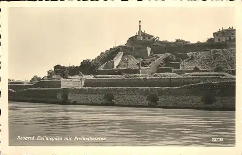 Beograd Belgrad Kalimegdan Freiheitsstatue / Serbien /