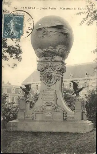 Cambrai Jardin Public Monument de Bleriot *