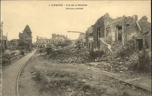 Dixmude Rue Station Street Ruines Zerstoerung *