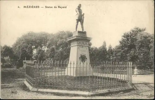 Mezieres Statue Bayard *