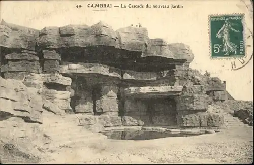 Cambrai Cascade Jardin x