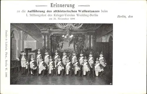 Wedding Auffuehrung althistorischer Waffentanz Stiftungsfest Kriegerverein / Berlin /Berlin Stadtkreis