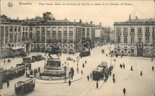 Bruessel Bruxelles Place Royale Statue de Godefrold de Bouillon et palais de la Comtesse de Flandre Kat. 