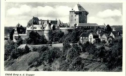 Burg Eifel Burg Eifel Schloss Burg * / Burg /Eifelkreis Bitburg-Pruem LKR