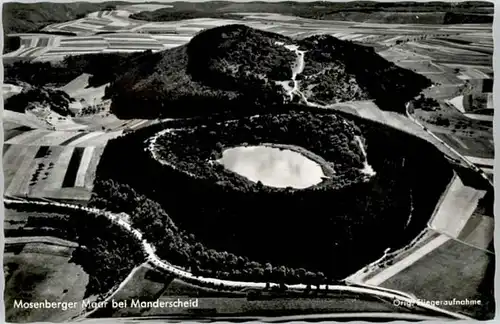 Manderscheid Eifel Manderscheid Mosenberger Maar Fliegeraufnahme * / Manderscheid /Bernkastel-Wittlich LKR