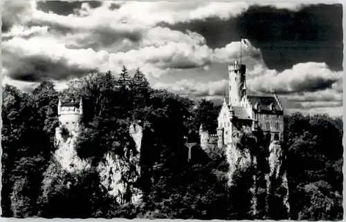 Lichtenstein Wuerttemberg Lichtenstein Wuerttemberg Schloss * / Lichtenstein /Reutlingen LKR