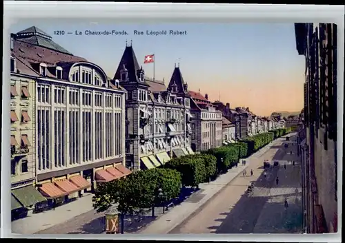 La Chaux-de-Fonds La Chaux-de-Fonds Rue Leopold Robert * / La Chaux-de-Fonds /Bz. La Chaux-de-Fonds